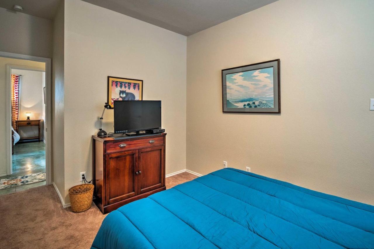Austin Home With 2 Furnished Decks And Lake Views Exteriör bild